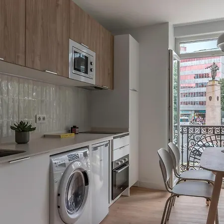 B48 Abando بلباو