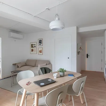 Apartamento B48 Abando
